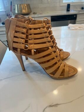 Elie Tahari Tan Cage High Heels Sz 41